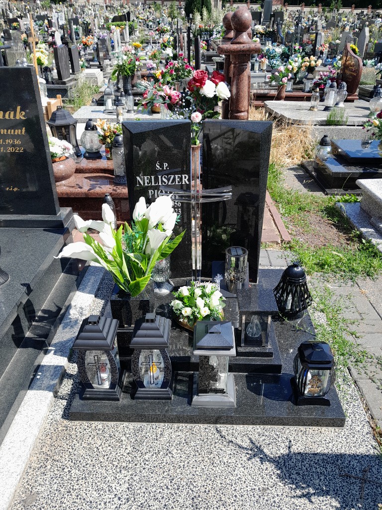 Grób Kazimierz Małota