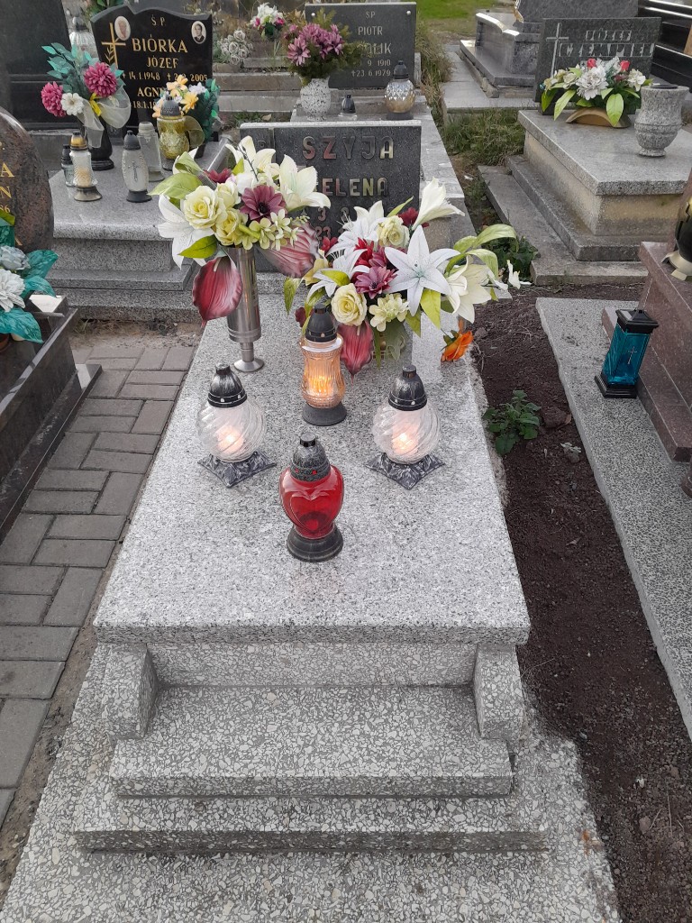 Grób Helena Szyja