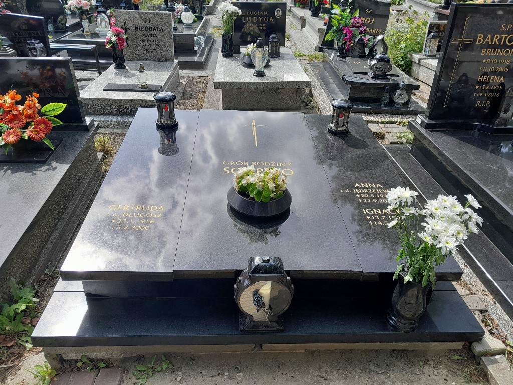 Gertruda Solipiwo 1916 Piekary Śląskie - Grobonet - Wyszukiwarka osób pochowanych